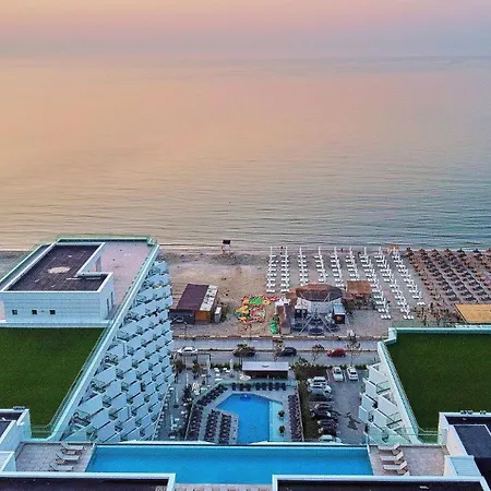 Nikola Infinity Apartmán *